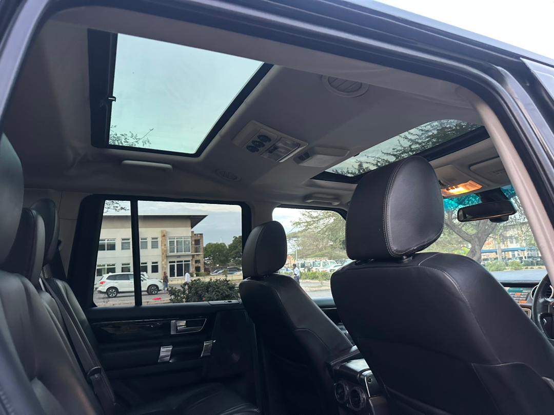 LAND ROVER DISCOVERY 4 HSE thumbnail 5